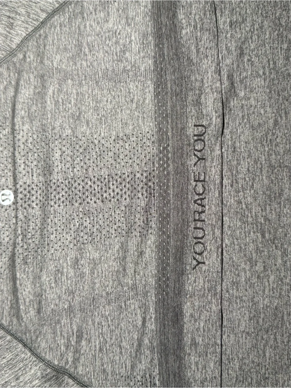Lululemon Swiftly Tech Long Sleeve 2.0 Slate White Gray Size 8 Full Hip Length